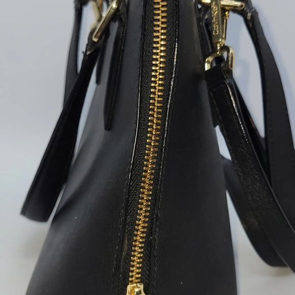 Calvin Klein Bag - Picture 2 of 6